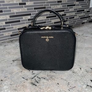 Michael Kors Jet Set Crossbody